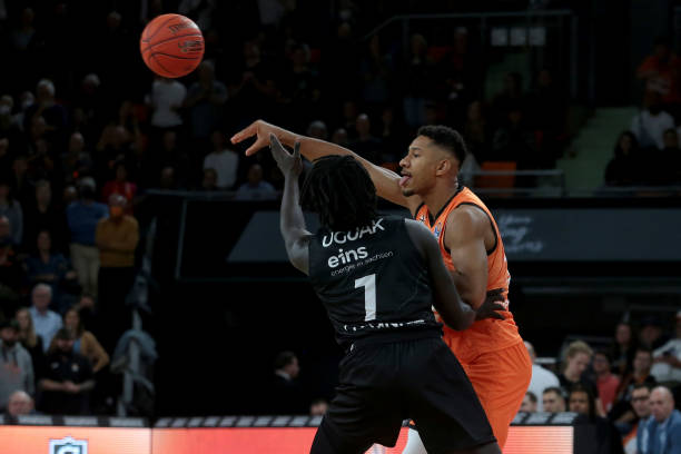 舆论分化与 舆论分化与