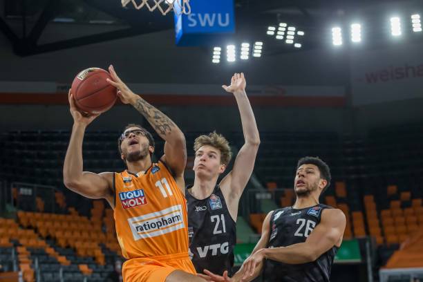 坦布尔接受 坦布尔接受