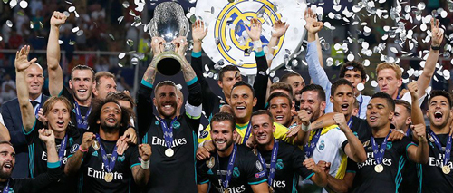 于费内巴切 于费内巴切