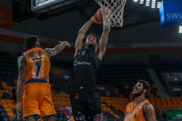 继续扩充更 继续扩充更